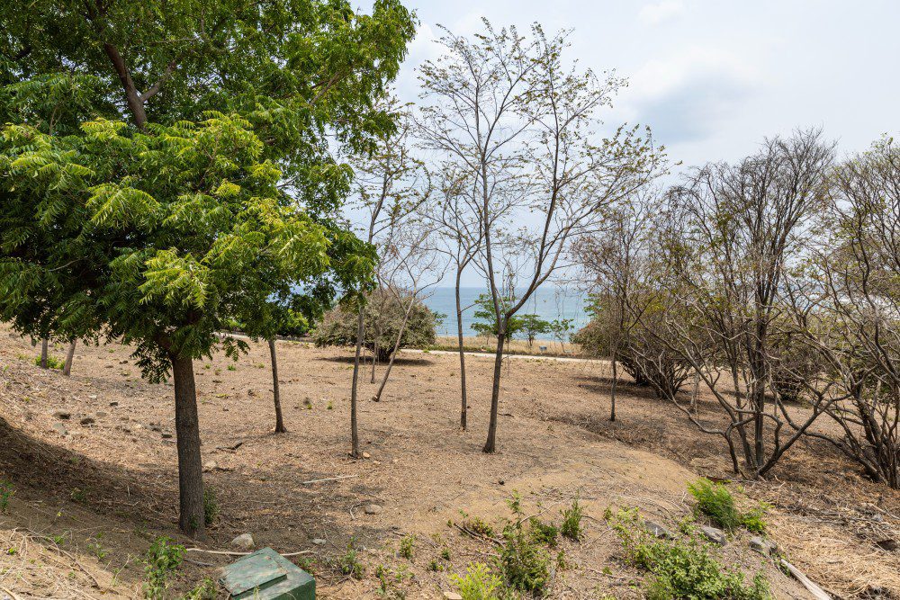 http://ocean%20view%20lot%20F-8%20for%20sale%20at%20Rancho%20Santana